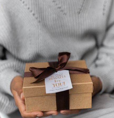 Купить найди подарок