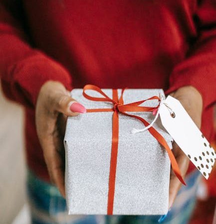 На какие дни дарят подарки