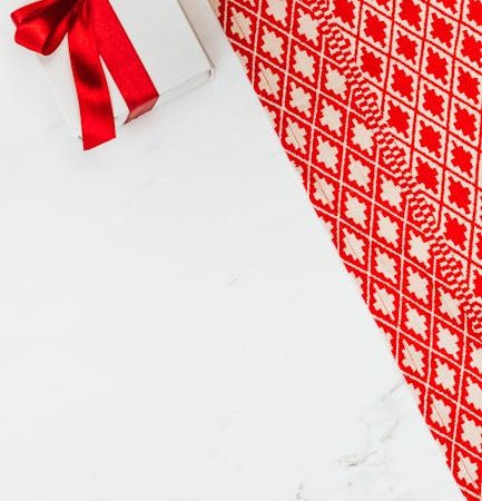 Какой подарок другу