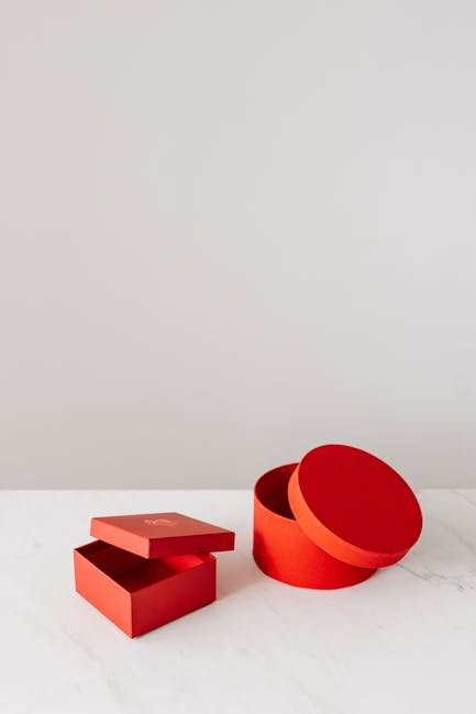 Какие подарки подарить на 20 лет