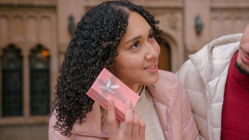 Какой подарок дать