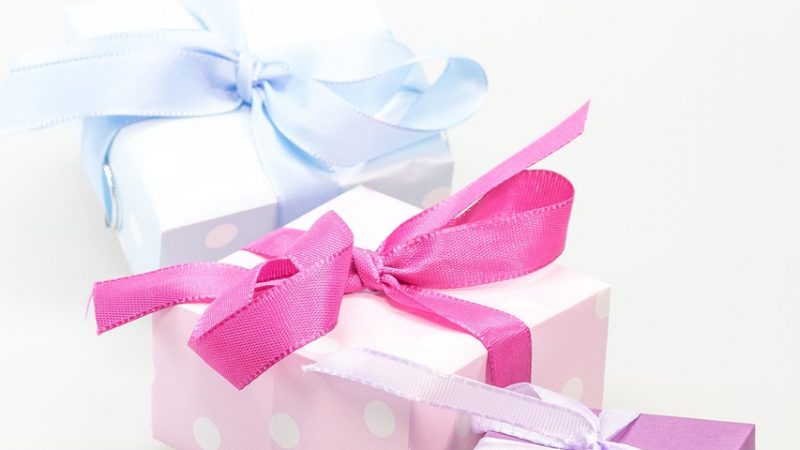 Какой подарок на дачу